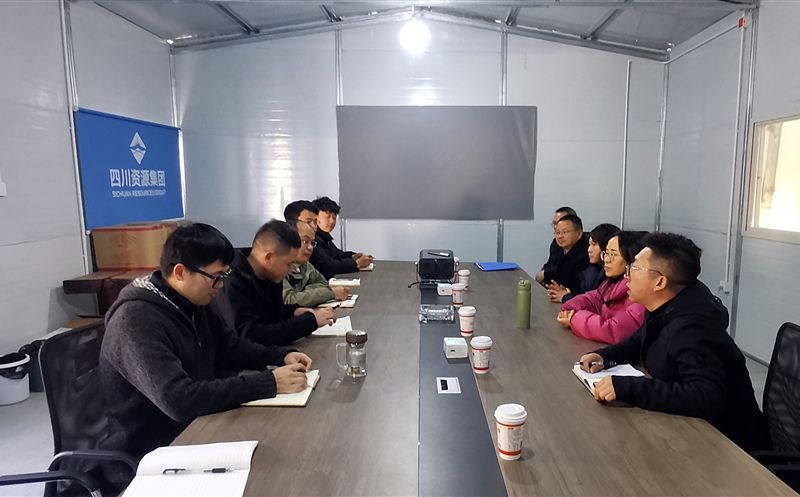 ������˾�쵼������������·��Ŀ������Ҫ���龫�� ����չ���ο��