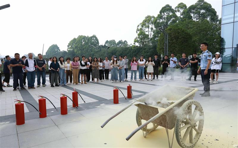 ר����ѵ��߰�ȫ��ʶ����������������Ӧ��������ʵ��ȫ���� ����������Ƽ��ſ�չ����ȫ��ѯ�ա��